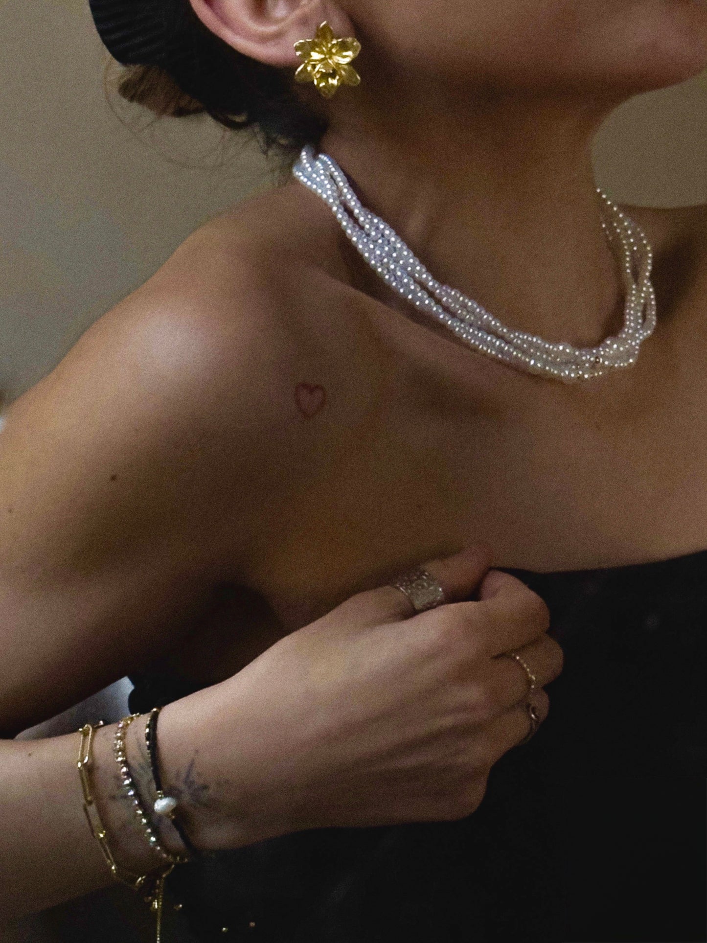 Collar Perla Cruzada