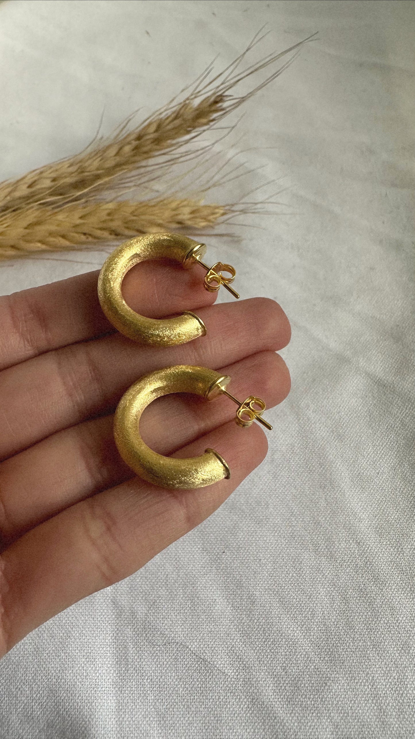 Argolla Prie 23mm Mate Enchape en Oro y Plata 925