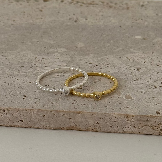 Anillo con circón Plata