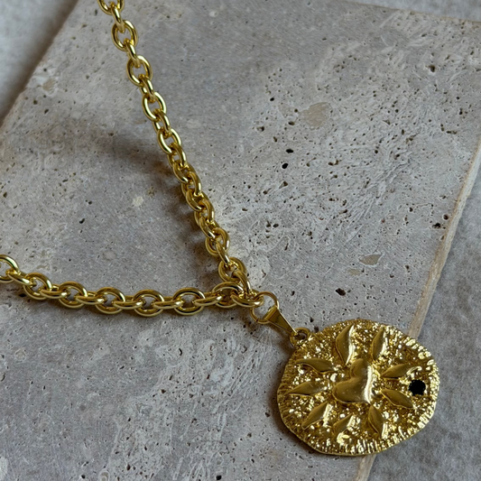 Collar Medallón Oro