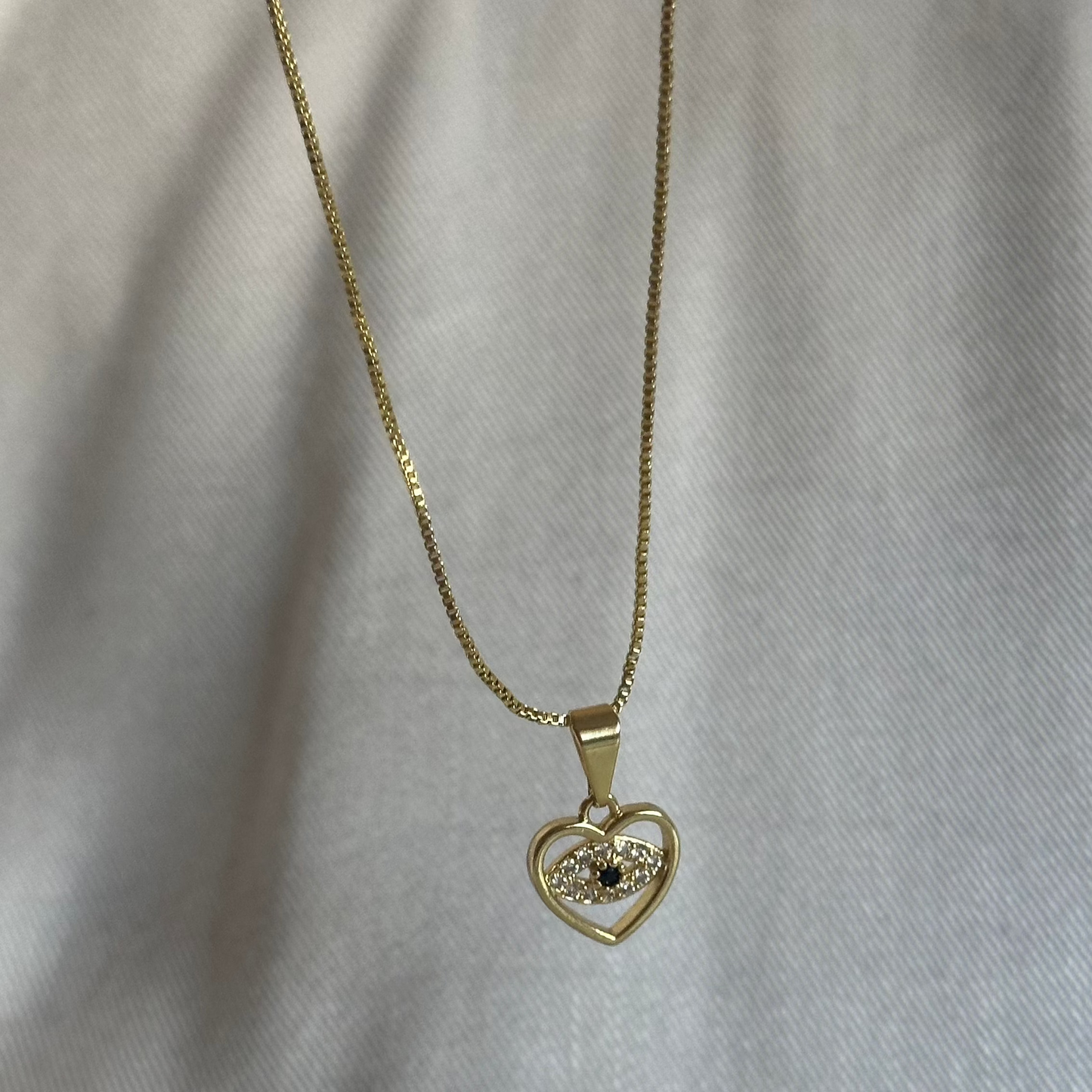 Collar Ojo con circones negro