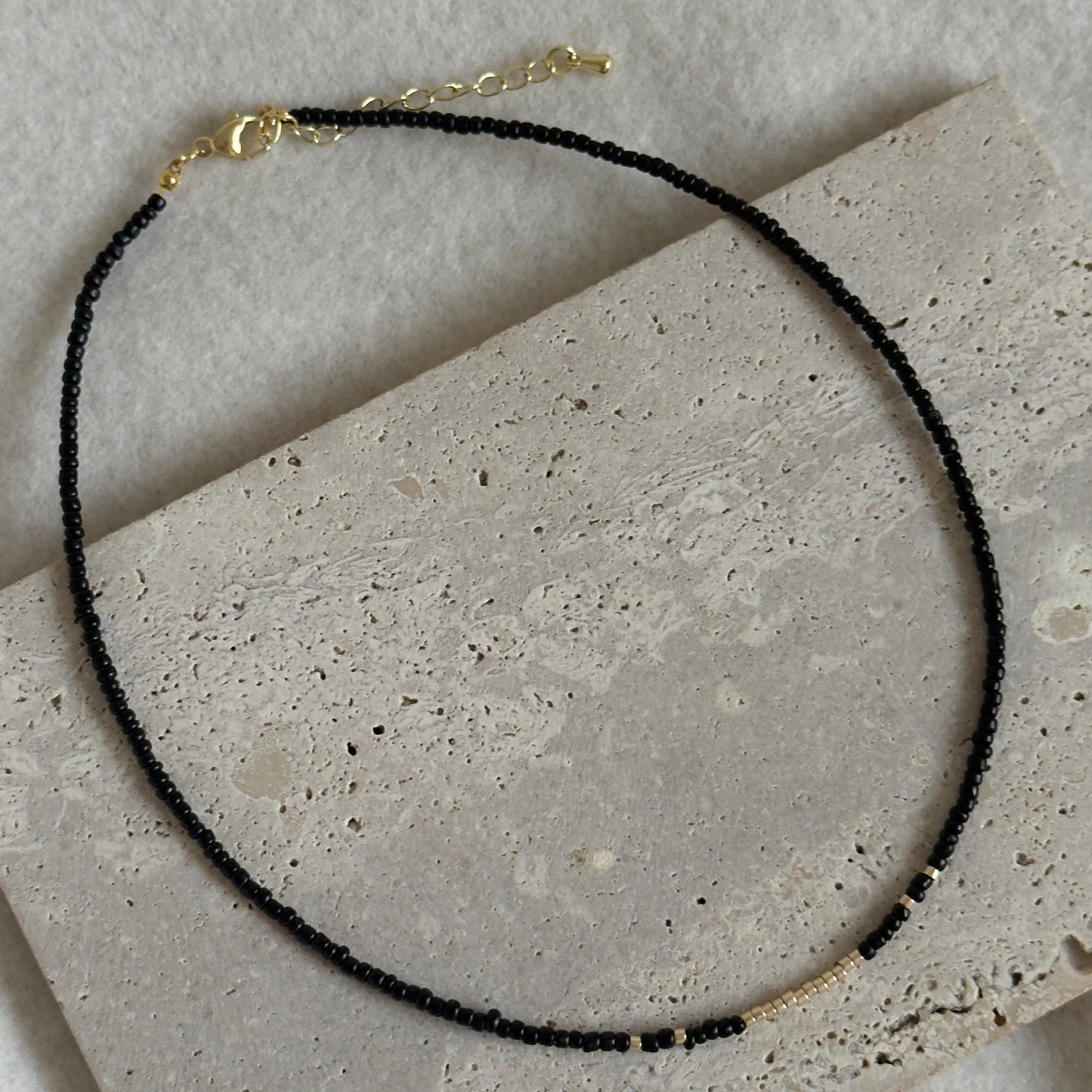 Collar Miyuki Black