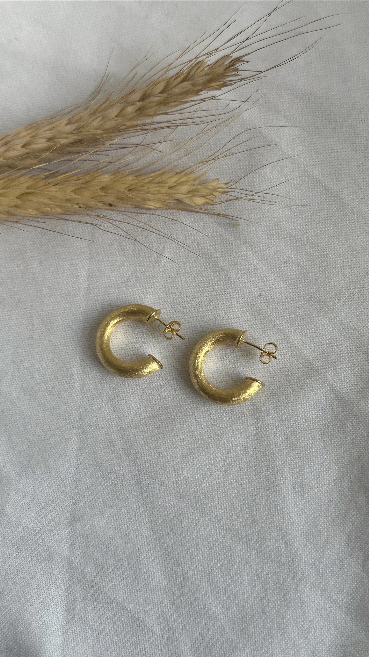 Argolla Prie 23mm Mate Enchape en Oro y Plata 925