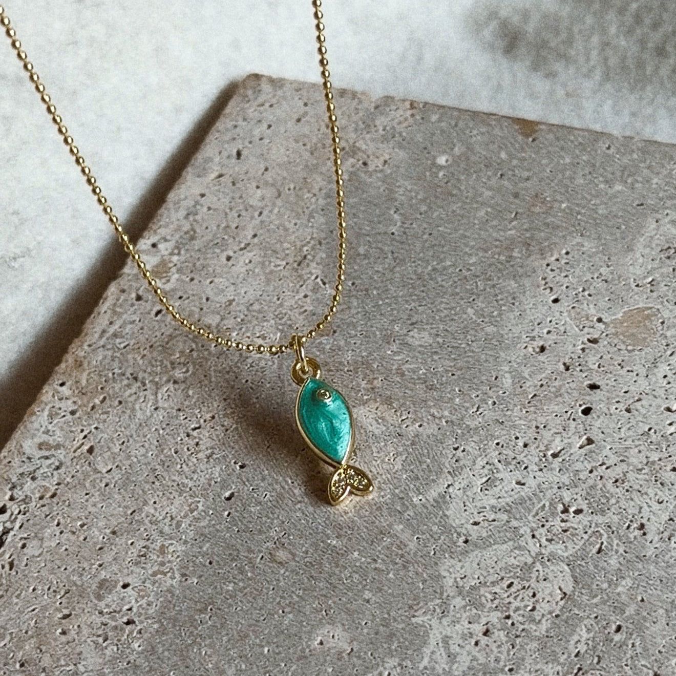 Collare Pez con Circón