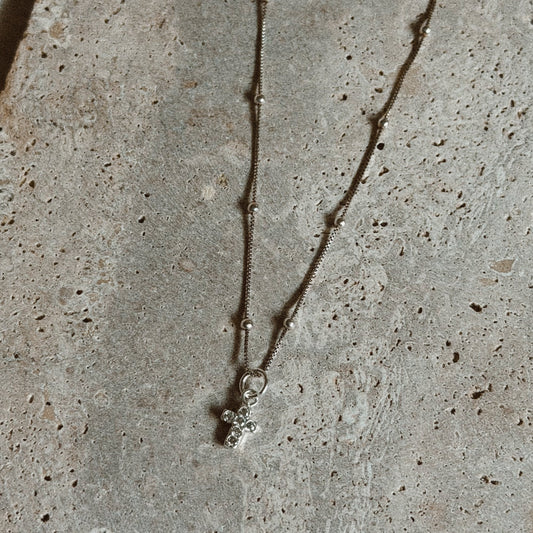 Collar Cruz Pequeña Plata